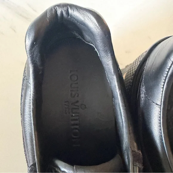 LOUIS VUITTON Nubuck Calfskin Run Away sneaker Size 8.5 Women - Picture 9 of 12